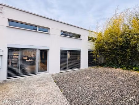 local professionnel 235 m² – loft industriel – 18 postes – toulouse pont des demoiselles