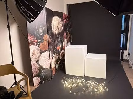 studio / bureau