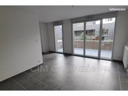 studio 1 pièce 35 m²