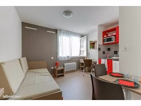 studio 1 pièce 21 m²