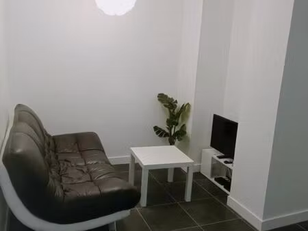 chambre 1 pièce 11 m²