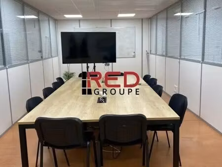 vente entrepôt gardanne 13120 937m²