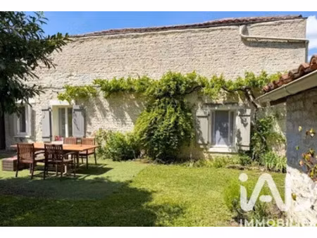 maison de campagne à ambérac (16140)