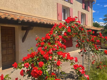 maison 130m2  jardin 120m2  garage