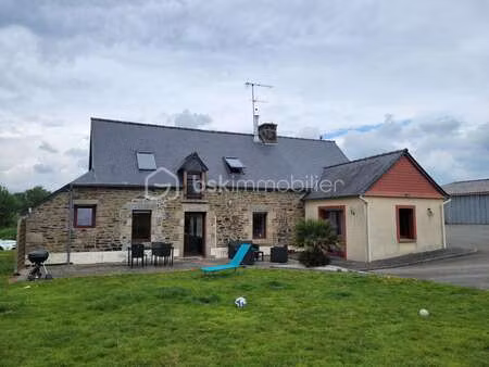 vente maison à plouguenast (22150) : à vendre / 140m² plouguenast