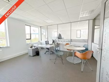 vente bureaux 137 m²