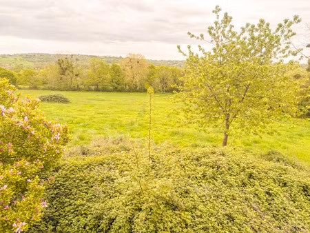 ancien corps de ferme de 442 m2 avec maison colombages rénov