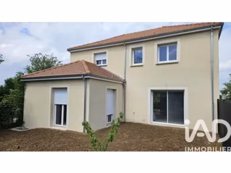 maison à la brosse-montceaux (77940)