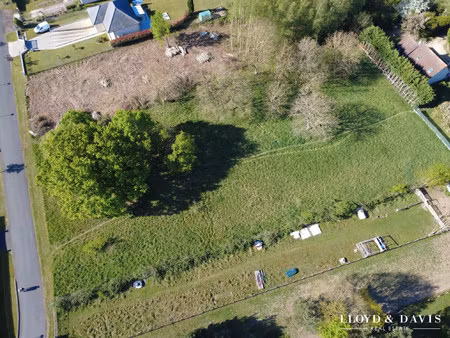 vente terrain : viabilié et constructible