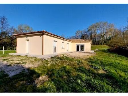 location maison 5 pièces 129m² st denis de pile 33910