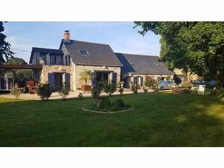 vente demeure d'exception à châteaubriant (44110) : à vendre / 185m² châteaubriant