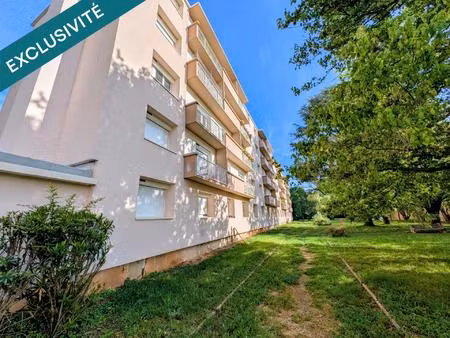 t4 avec balcon en centre-ville de montélimar