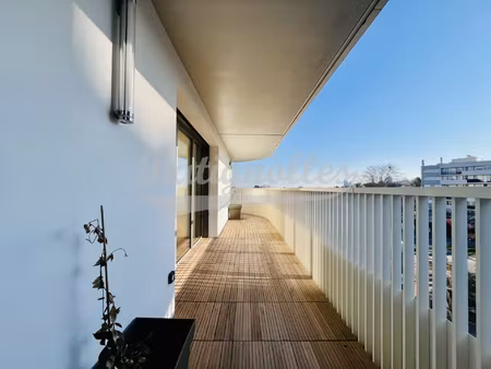 appartement familial 4 pièces 87m2 avec balcon et parking ru