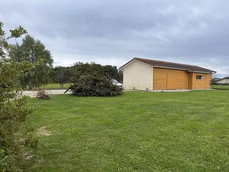 bâtiment agricole bresse vallons 135 m2 terrain 12043 m²