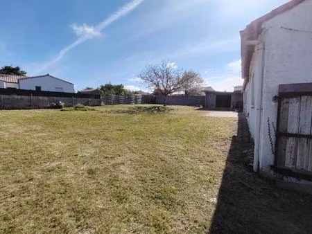 maison rénovée avec prestations complètes – environnement calme