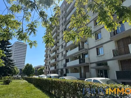 t3 de 67m² + parking + cave à grenoble proche de toutes commodités sur grenoble
