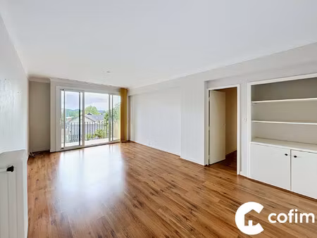 pau-appt. 2 ch 78m2 ascenseur place de parking