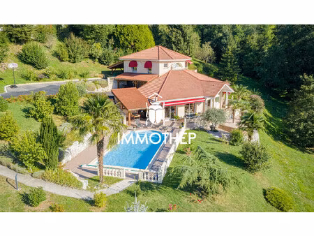 villa d'exception 214 m² terrain 4248 m2 vue panoramique pisci