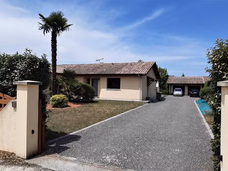 maison 7 pièces 150 m² à louer le barp 33114 ? | era immobilier