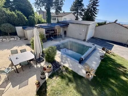 maison de luxe de 5 pièces en vente à mours-saint-eusèbe  france