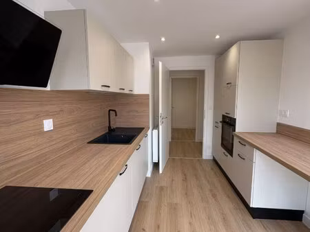 à louer appartement 61 2 m² – 1 295 € |thionville