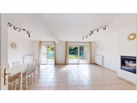 maison de 5 pièces de luxe en vente à archamps  france