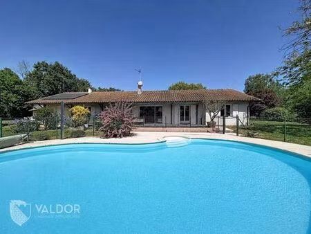 prestigieuse maison en vente monthieux  auvergne-rhône-alpes
