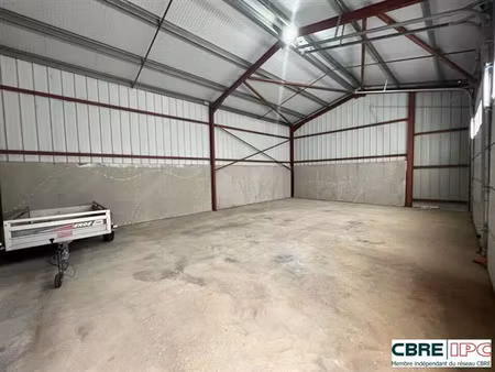 location entrepôt / local d'activités bardos 96 m²