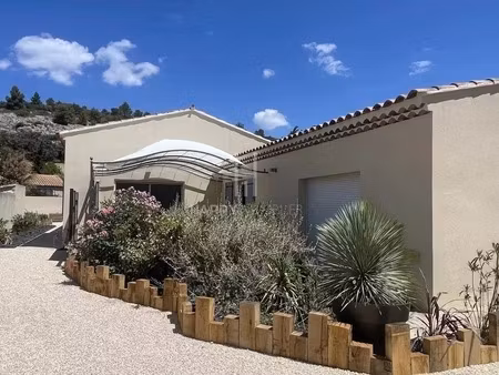 villa de qualité à aureille