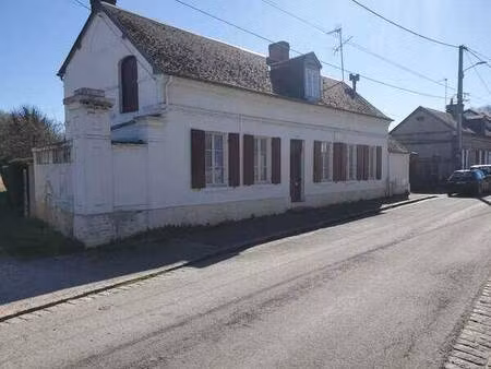 maison trois chambres proche centre ville breteuil