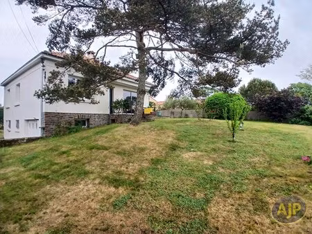 à louer maison 100 49 m² – 1 060 € |château-thébaud