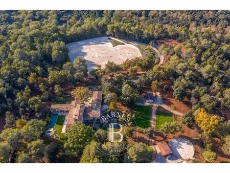 entre cannes et monaco - unique domaine équestre 23 hectares avec bastide en pierre