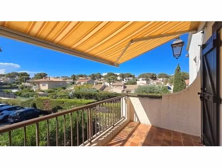 appartement deux pieces a vendre proche de la mer a saint raphael