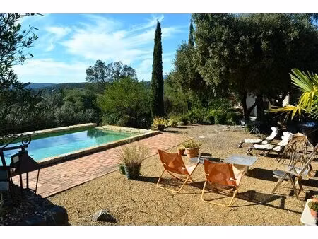 magnifique villa avec studio et piscine - carcès