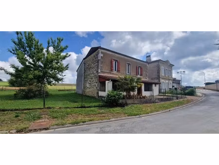 vente maison 4 pièces 152 m² à montignac-toupinerie (47350)  124 890 €