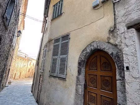 vente maison 3 pièces 80 m² à massoins (06710)  150 000 €