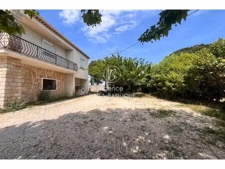 villa de 4 pièces de luxe en vente saint-maximin-la-sainte-baume  france