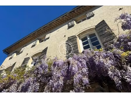 villa de luxe à vendre à uzès : 1 395 000 € | 675m²