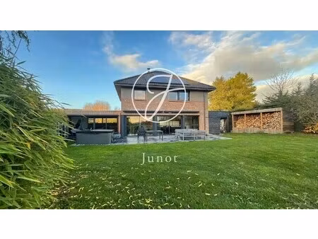maison de luxe à vendre à cysoing : 630 000 € | 167m²