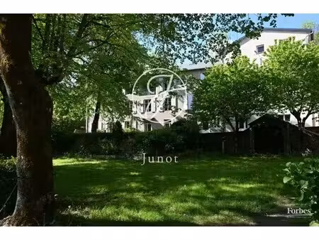 maison brassac - 50 chambres - 3800m²