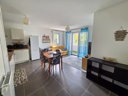 location appartement 3 pièces 57m² la rochelle 17000