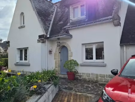 vente maison 6 pièces 107.7 m² à pluguffan (29700)  239 560 €
