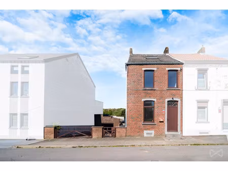huis te koop in courcelles met 3 slaapkamers