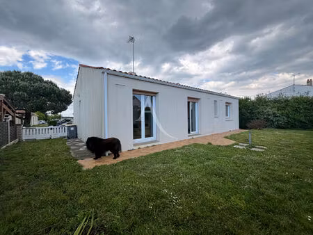 vente maison 4 pièces  84.00m²  sainte