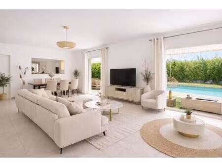 sollies ville villa de plain-pied de 260m² sur un terrain de 1600m²