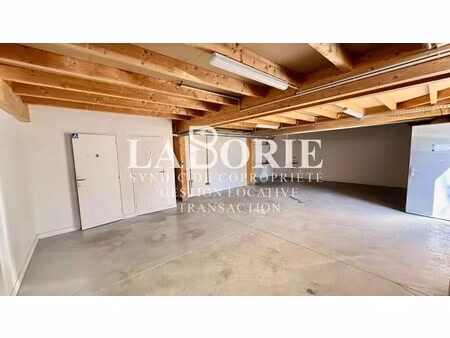 location local d’activités avignon 84140 128m²