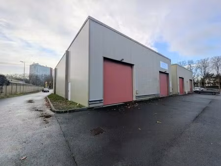 location local d’activités le grand quevilly 76120 235m² à 635m²