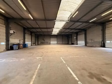 location local d’activités beauvais 60000 1755m²