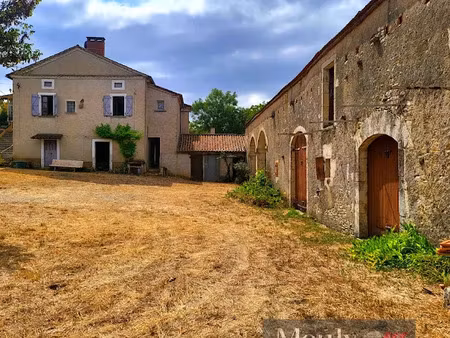 vente maison 4 pièces 100 m² à aujols (46090)  278 000 €