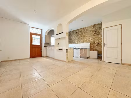 vente maison 4 pièces 90 m² à grans (13450)  240 000 €